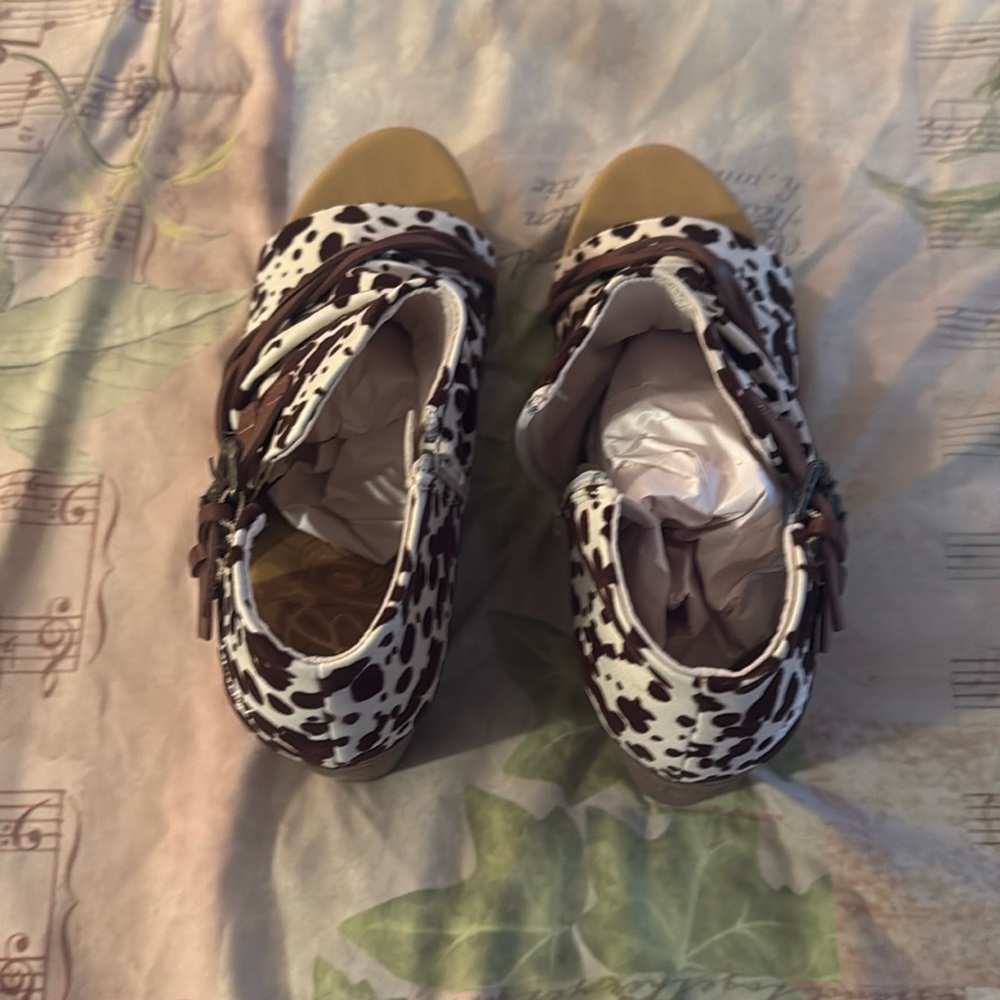 Women cow print wedge shoes